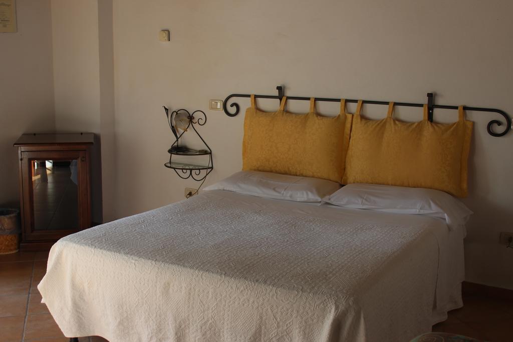 Agriturismo Il Poggiolo Montemerano Kamer foto